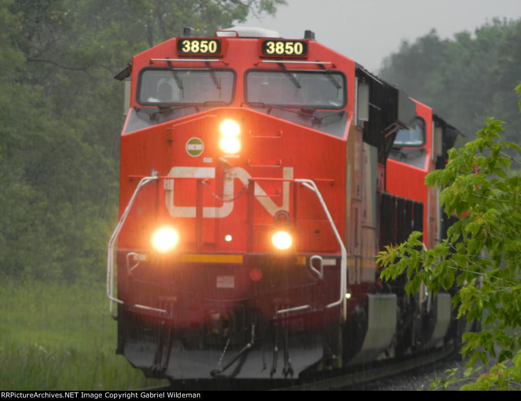 CN 3850 